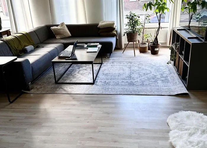 Appartement Entire House Next To Metro Station Rotterdam